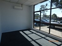 39 Holloway Drive, Bayswater VIC 3153