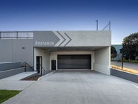 b30/93a Heatherdale Road, Ringwood VIC 3134
